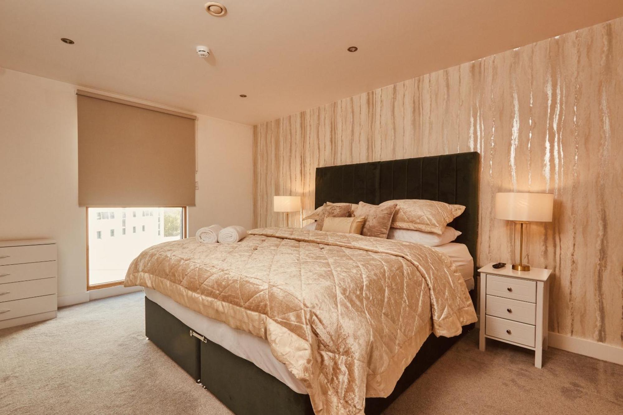 Central Leeds Dock Apt, Free Secure Parking! 2 Bed Экстерьер фото